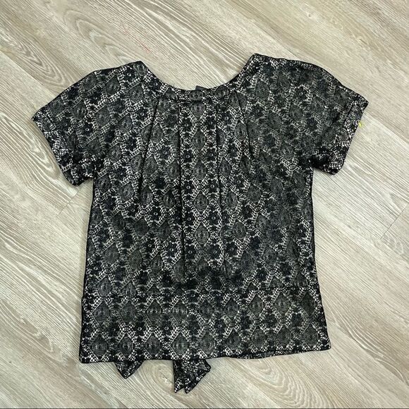 Marc by Marc Jacobs Brocade Black Top Scoop Neck Short Sleeves Blouse - Picture 3 of 9